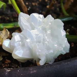 Crystal clusters